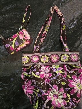 Vera Bradley Retired Betsy Tote Bag & Matching Zip ID Wallet Set – Purple Punch